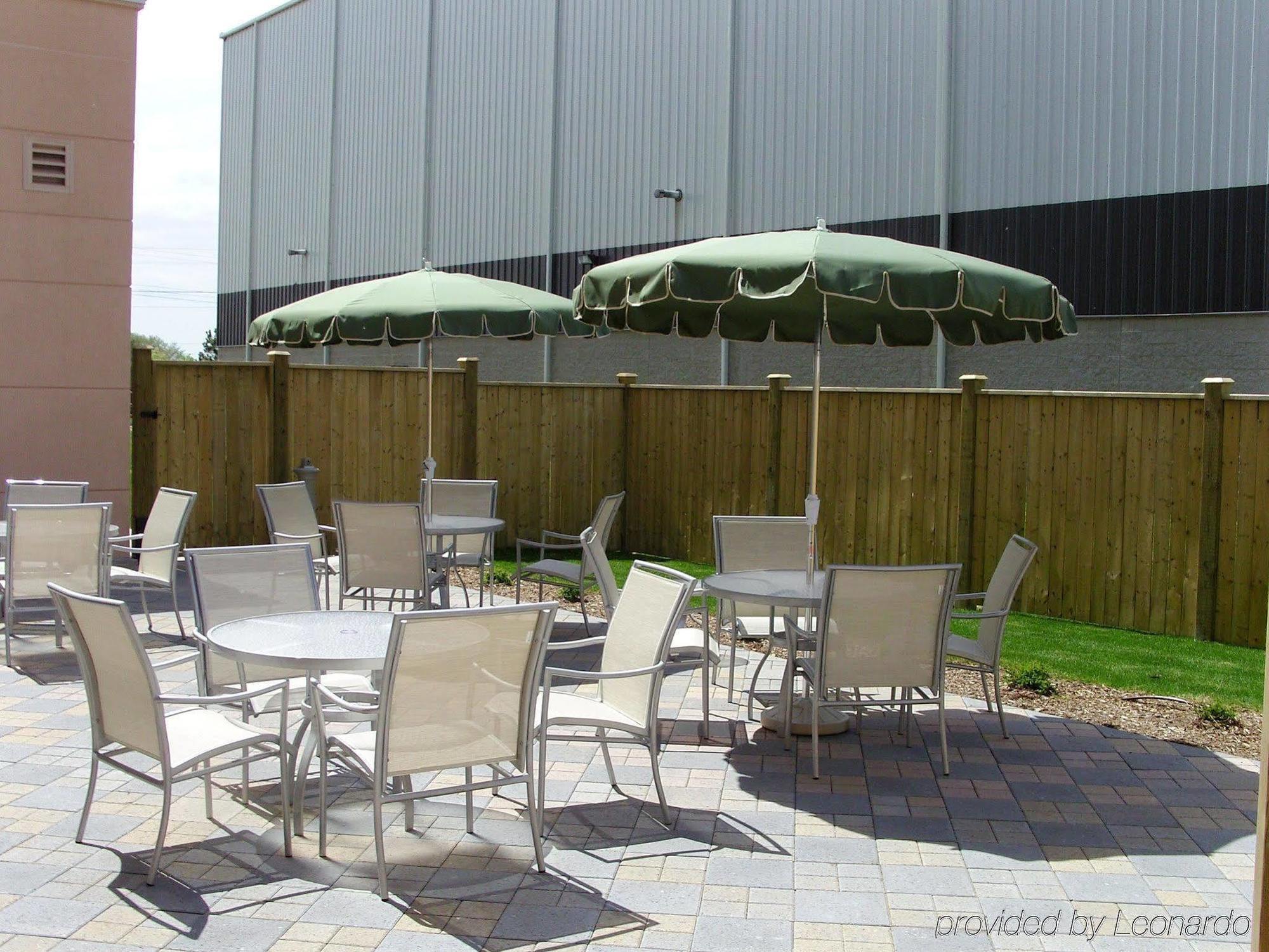 Fairfield Inn & Suites By Marriott Guelph Restoran gambar